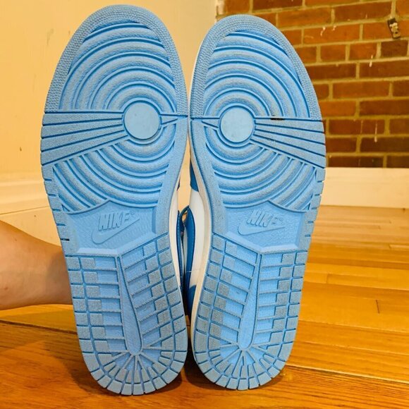 Nike Air Jordan 1 Retro Mid Unc / University Blue 554724-106 Size 12 - Picture 5 of 16